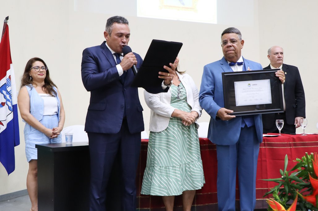 Título de Cidadão Honorário de Maceio \u002D Professor Eraldo Ferraz