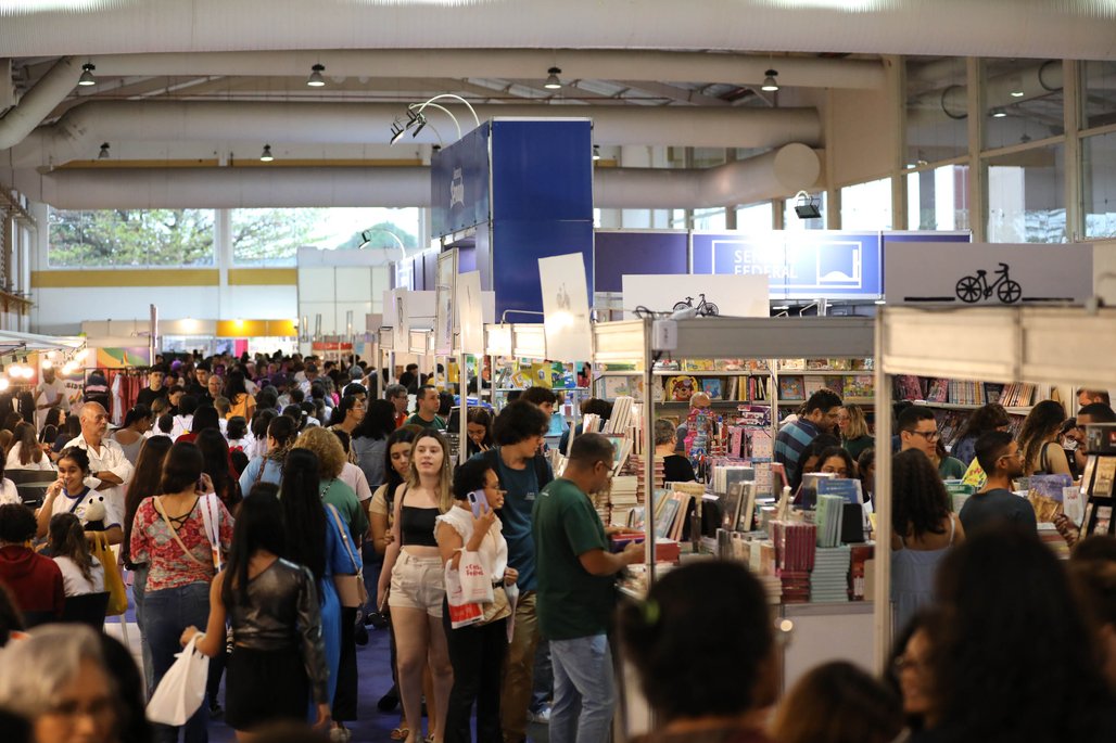10º Bienal do Livro\u002D dia 18 de agosto
