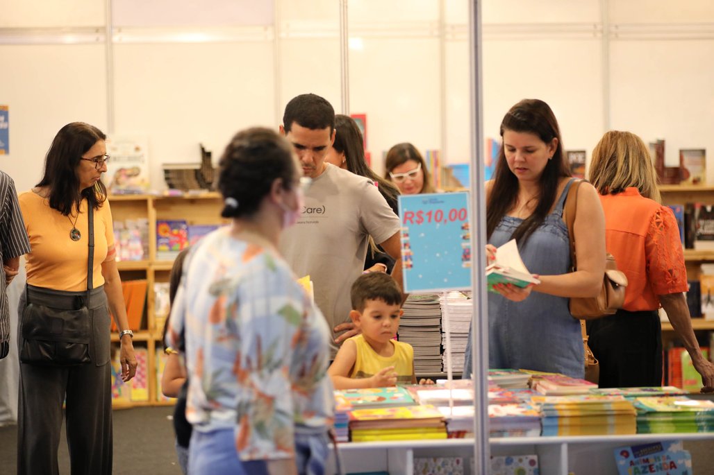 10º Bienal do Livro\u002D dia 16 de agosto