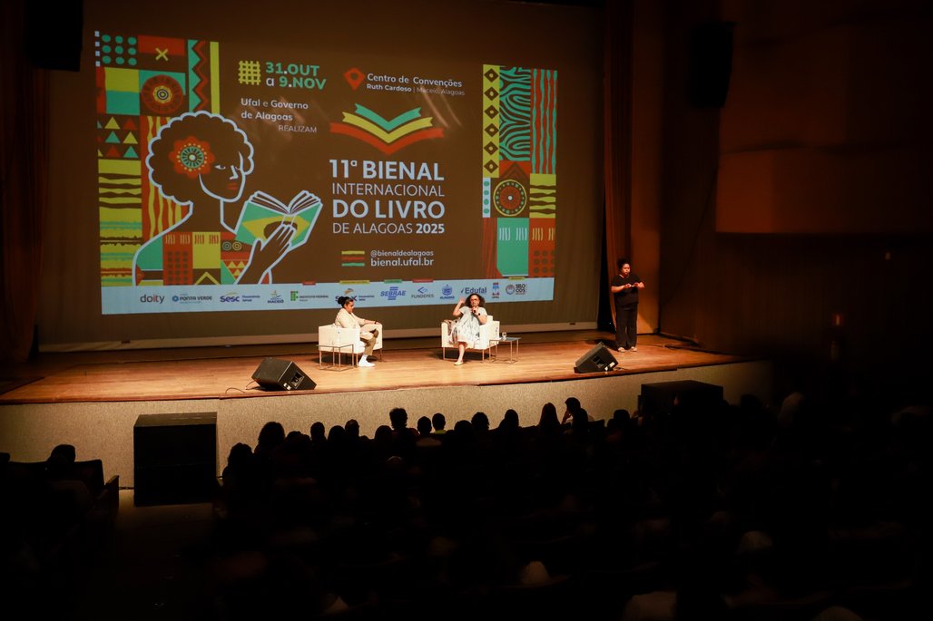 Bienal do Livro de lagoas 2025 \u002D dia 2 \u002D 01/11
