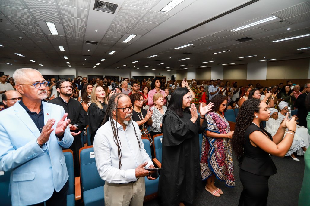Bienal do Livro de lagoas 2025 \u002D dia 2 \u002D 01/11