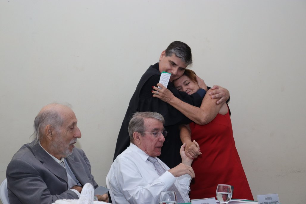Solenidade Título Professor Emérito ICBS