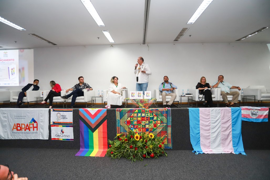 Bienal do Livro de lagoas 2025 \u002D dia 1 \u002D 31/10