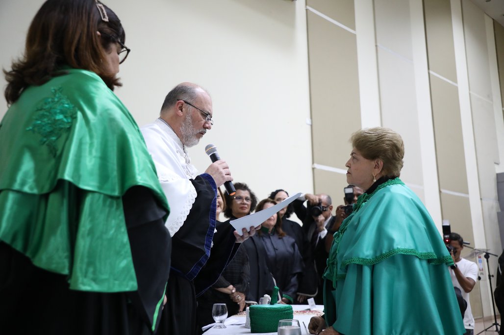 Solenidade de Honoris Causa da reitora Ana Dayse