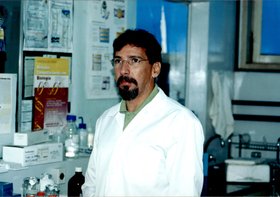 PROFESSOR EDUARDO RAMALHO - PROJETO GENOMA - DEPARTAMENTO DE QUÍMICA COM DENISE