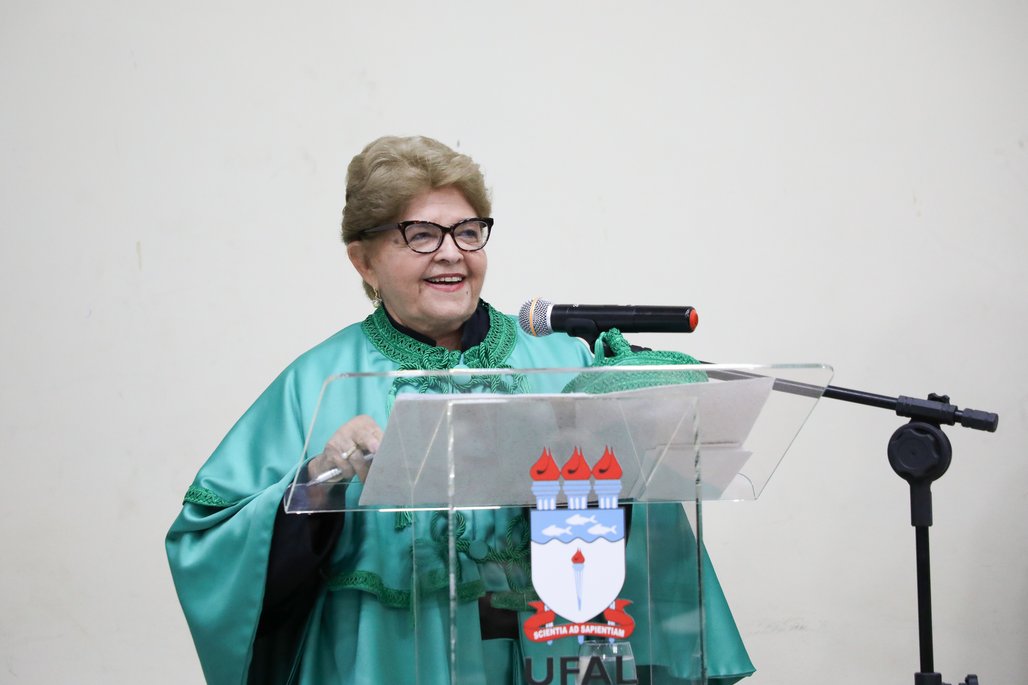 Solenidade de Honoris Causa da reitora Ana Dayse