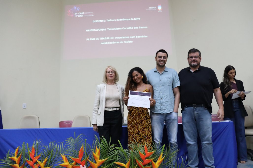 Excelência acadêmica 2025