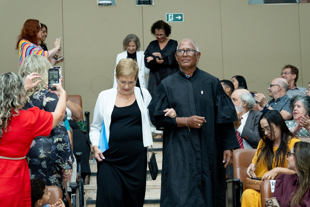 Solenidade Honoris Causa e Professoras Eméritas Enfermagem