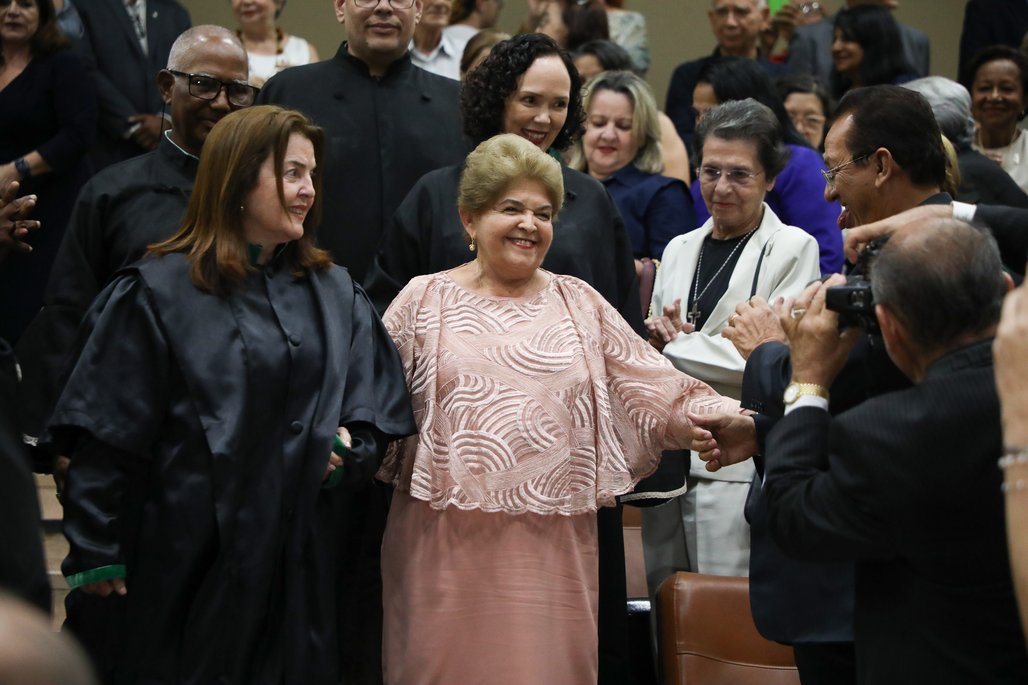 Solenidade de Honoris Causa da reitora Ana Dayse