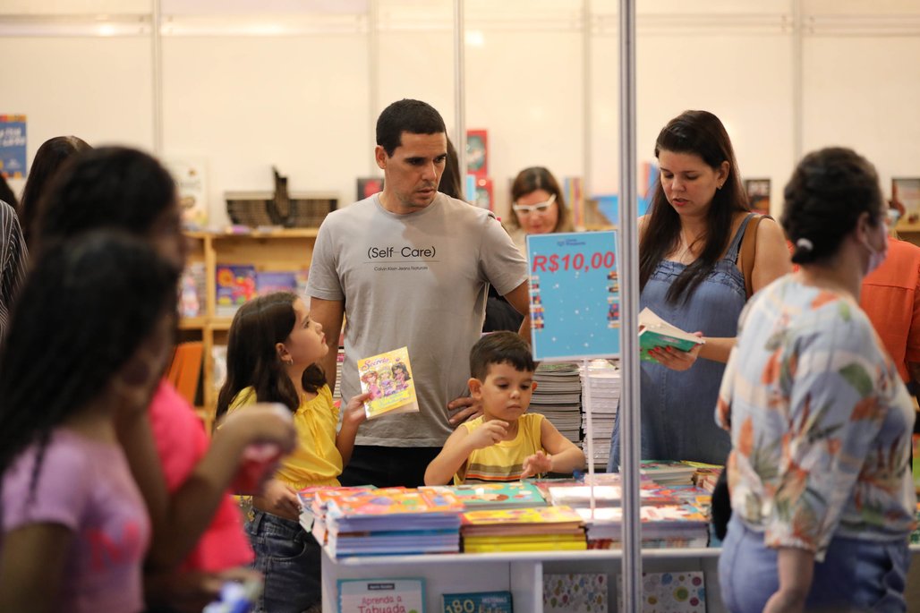 10º Bienal do Livro\u002D dia 16 de agosto