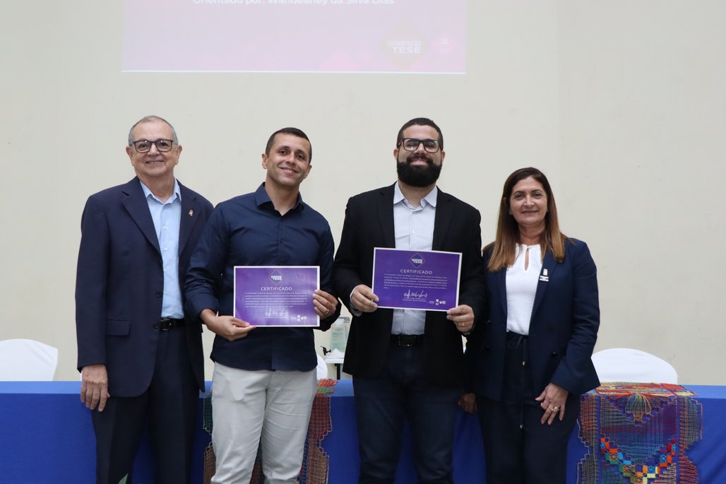 2º Prêmio Dissertação e Teses