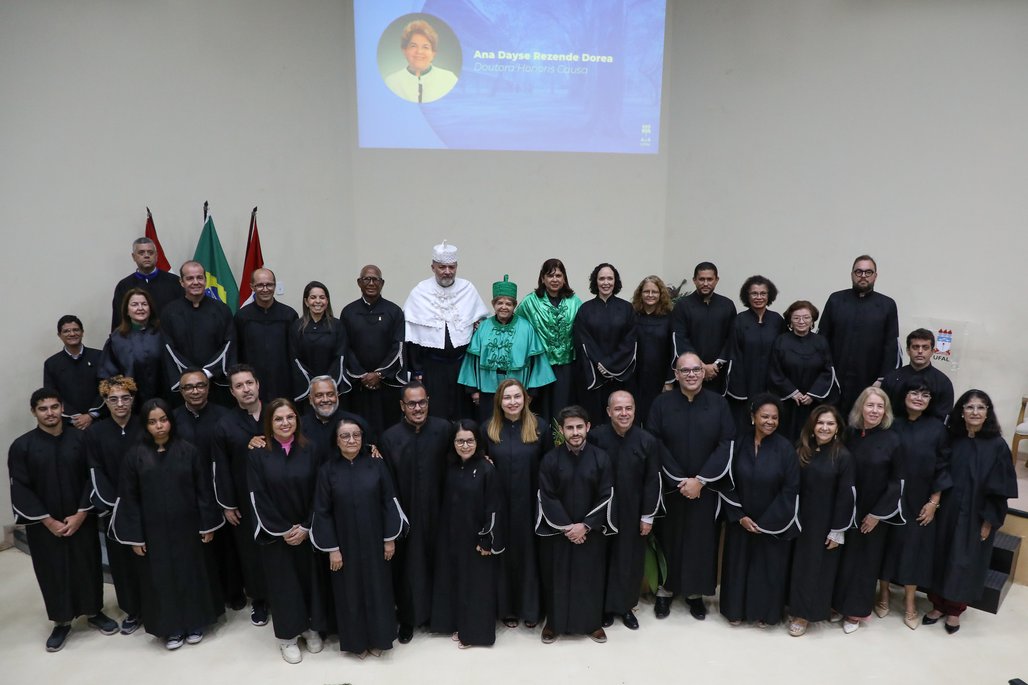Solenidade de Honoris Causa da reitora Ana Dayse