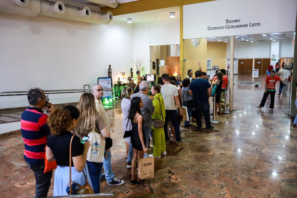 Bienal do Livro de Alagoas 2025 \u002D dia 5 \u002D 04/11