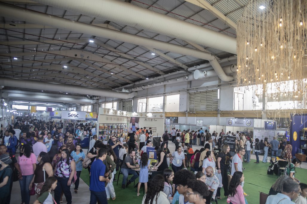 Bienal do Livro de Alagoas 2025 \u002D dia 7 \u002D 06/11