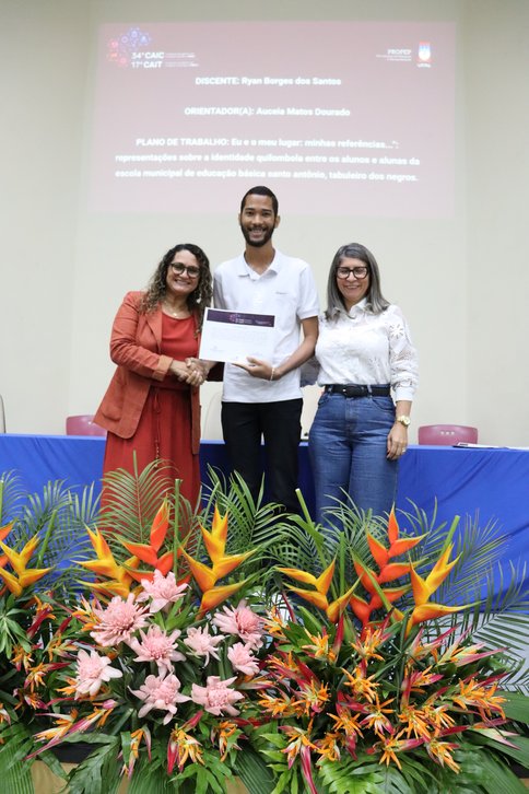 Excelência acadêmica 2025