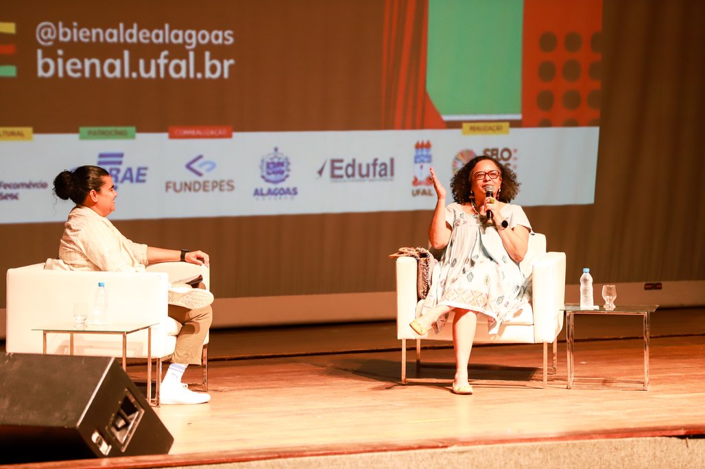 Bienal do Livro de lagoas 2025 \u002D dia 2 \u002D 01/11