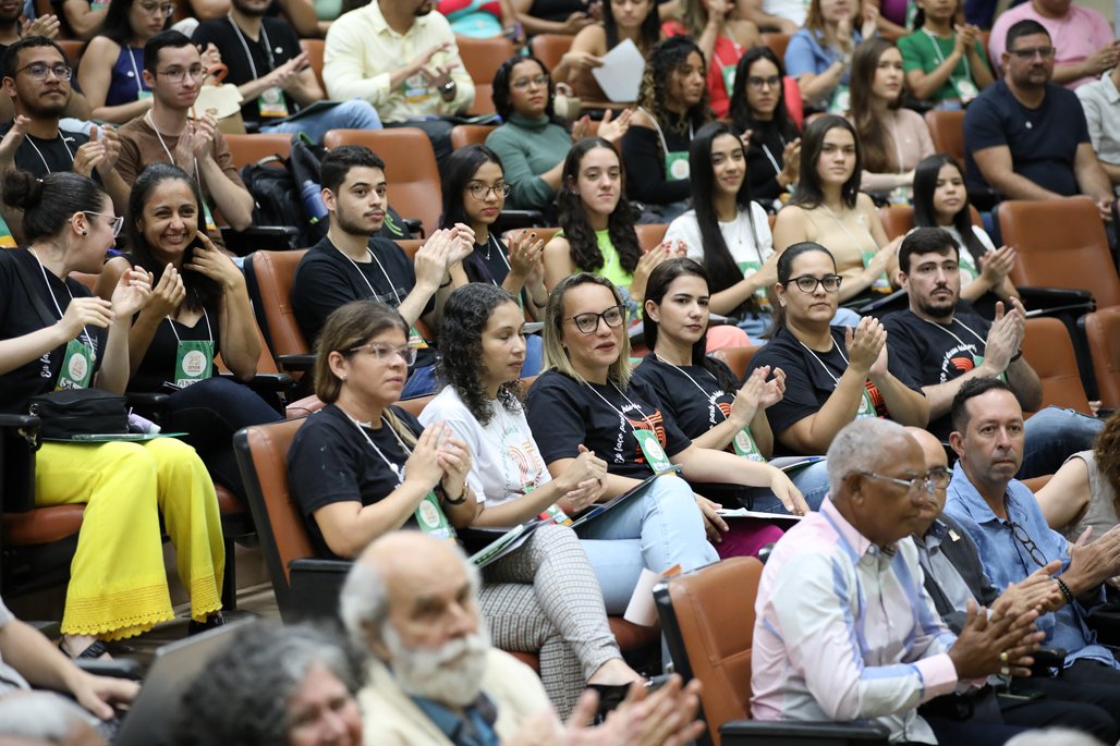 25 anos Curso Farmácia