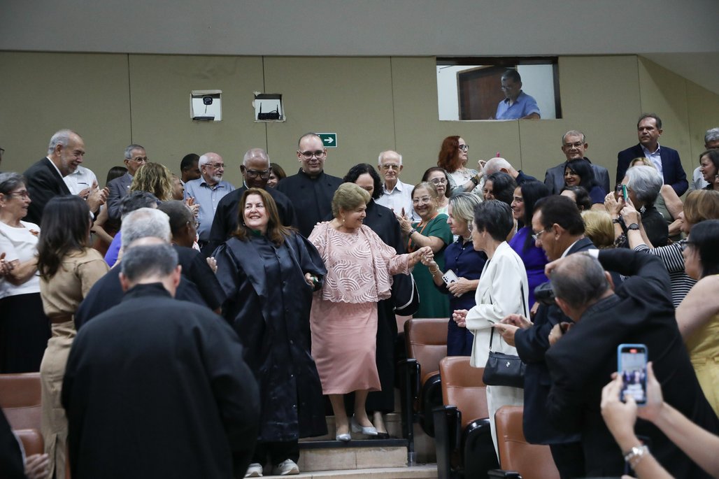 Solenidade de Honoris Causa da reitora Ana Dayse
