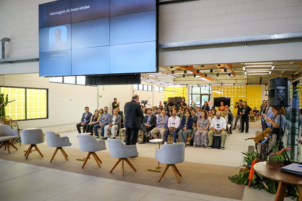 Ai.Educação/ Cátedra Unesco \u002D NEES