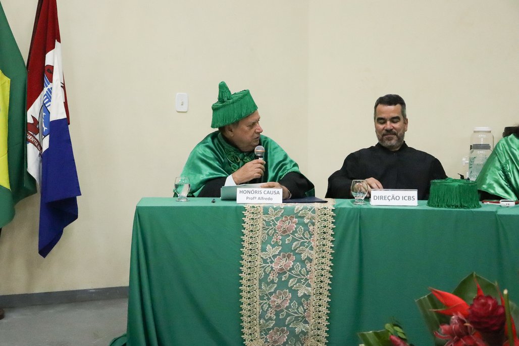 Solenidade Honoris Causa ICBS