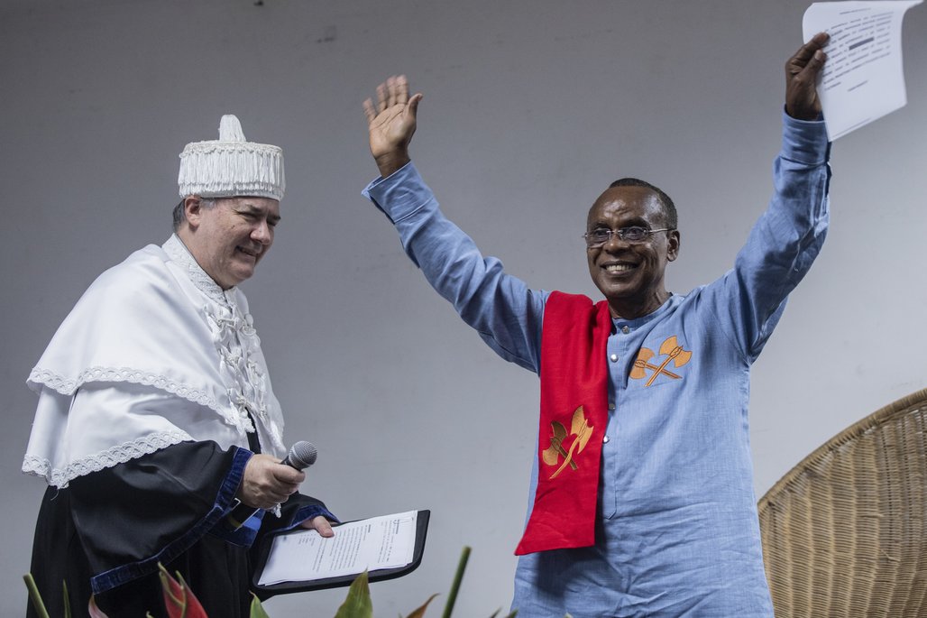 Bienal do Livro de lagoas 2025 \u002D dia 2 \u002D 01/11