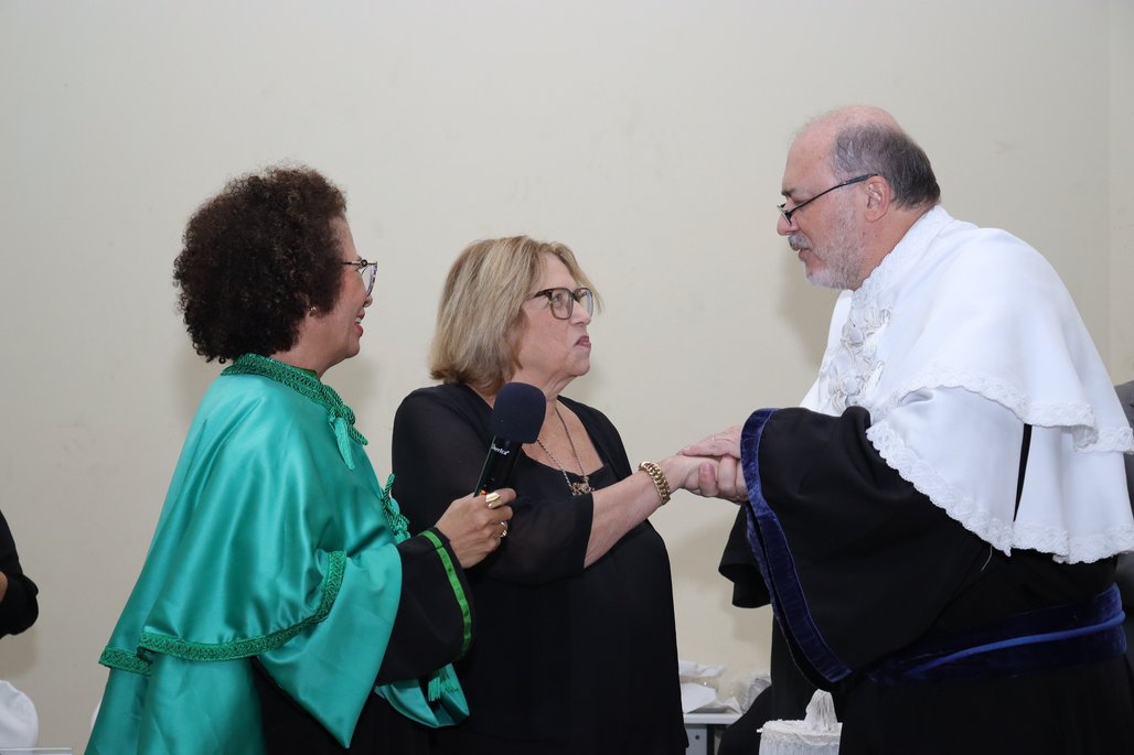 Solenidade Título Professor Emérito ICBS