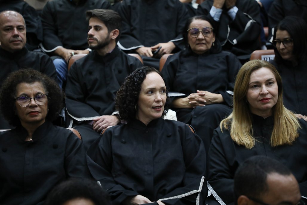 Solenidade de Honoris Causa da reitora Ana Dayse