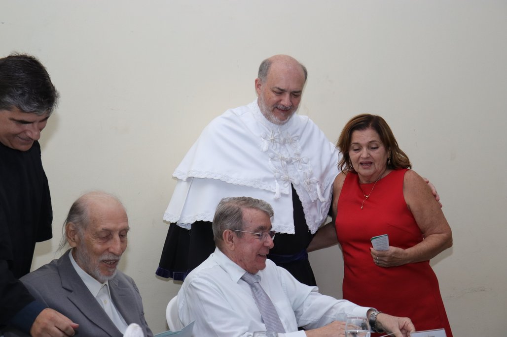 Solenidade Título Professor Emérito ICBS