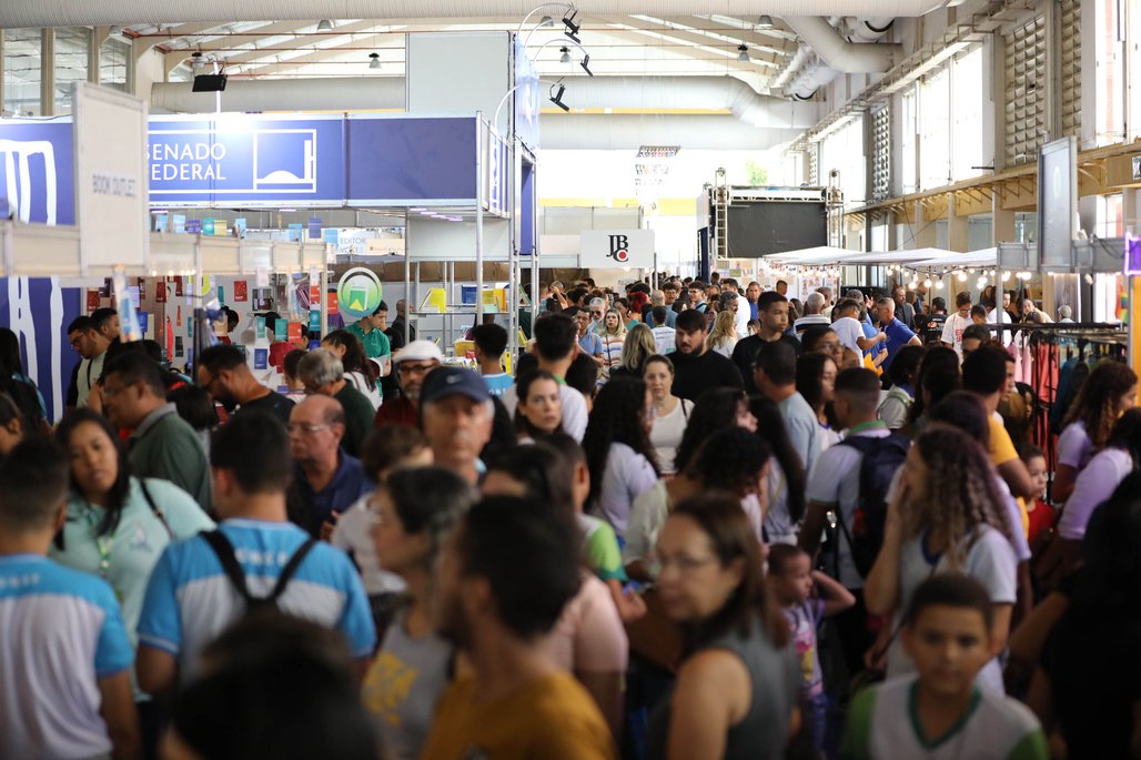 10º Bienal do Livro\u002D dia 19 de agosto