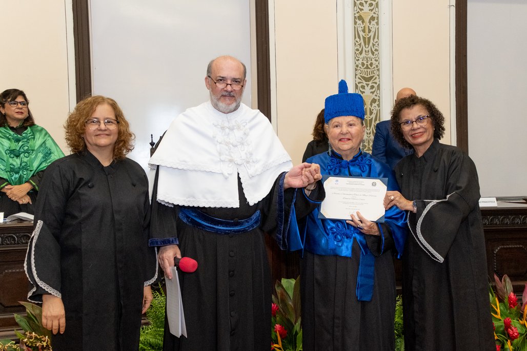 Solenidade de Honoris Causa de Tânia Maya Pedrosa
