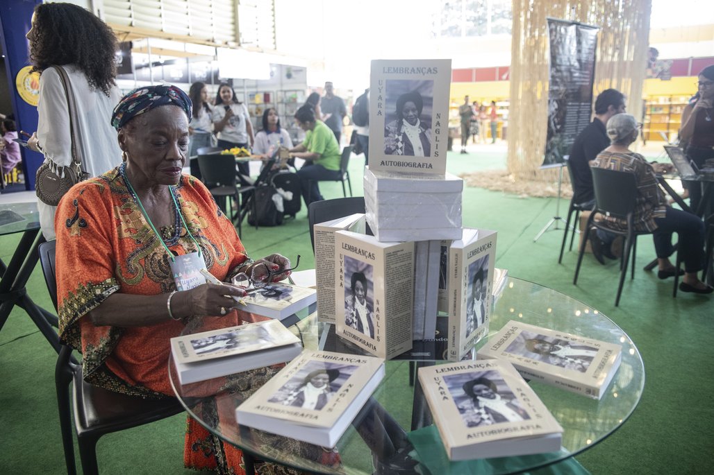 Bienal do Livro de Alagoas 2025 \u002D dia 7 \u002D 06/11