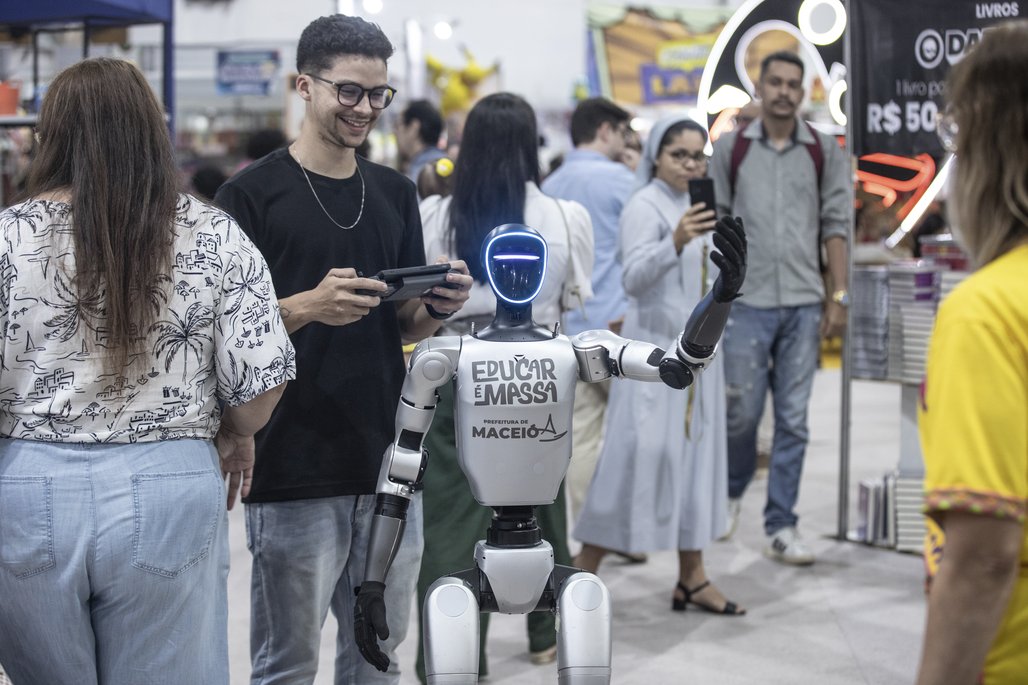Bienal do Livro de Alagoas 2025 \u002D dia 7 \u002D 06/11