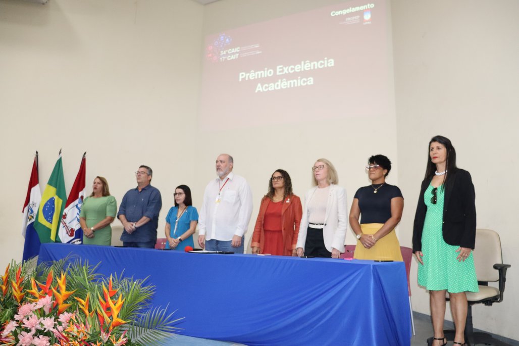 Excelência acadêmica 2025