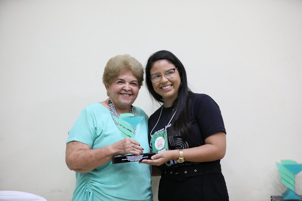 25 anos Curso Farmácia
