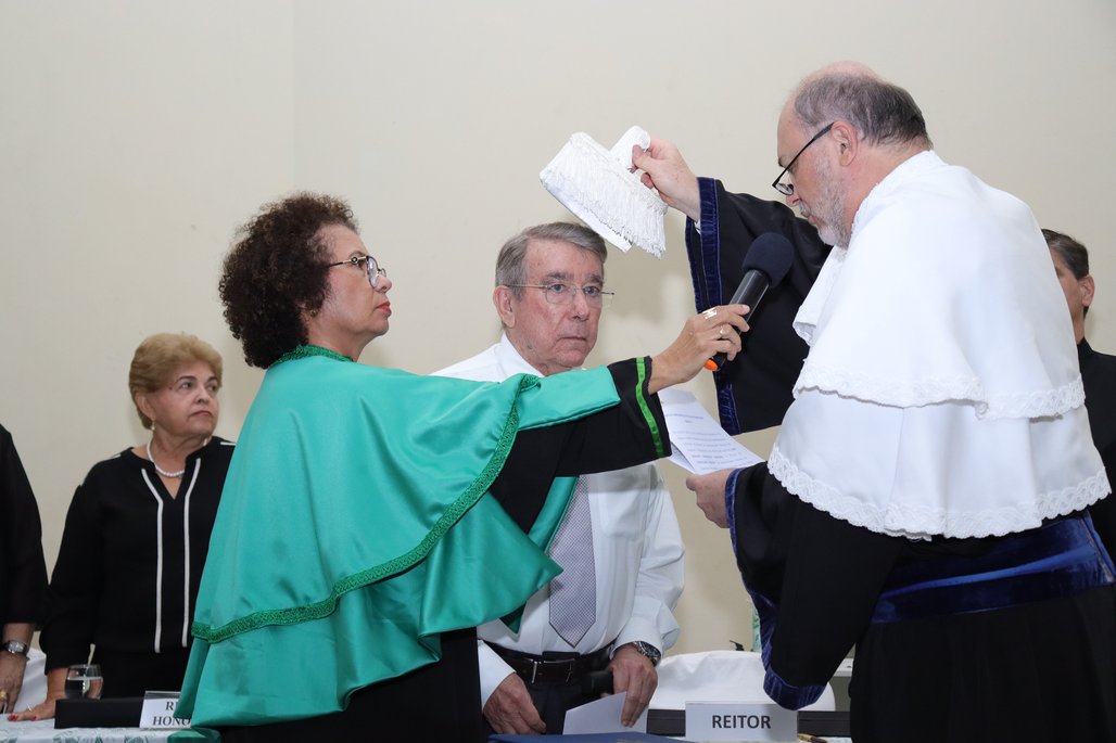 Solenidade Título Professor Emérito ICBS
