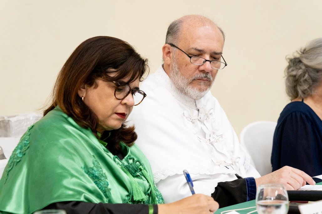 Solenidade Honoris Causa e Professoras Eméritas Enfermagem