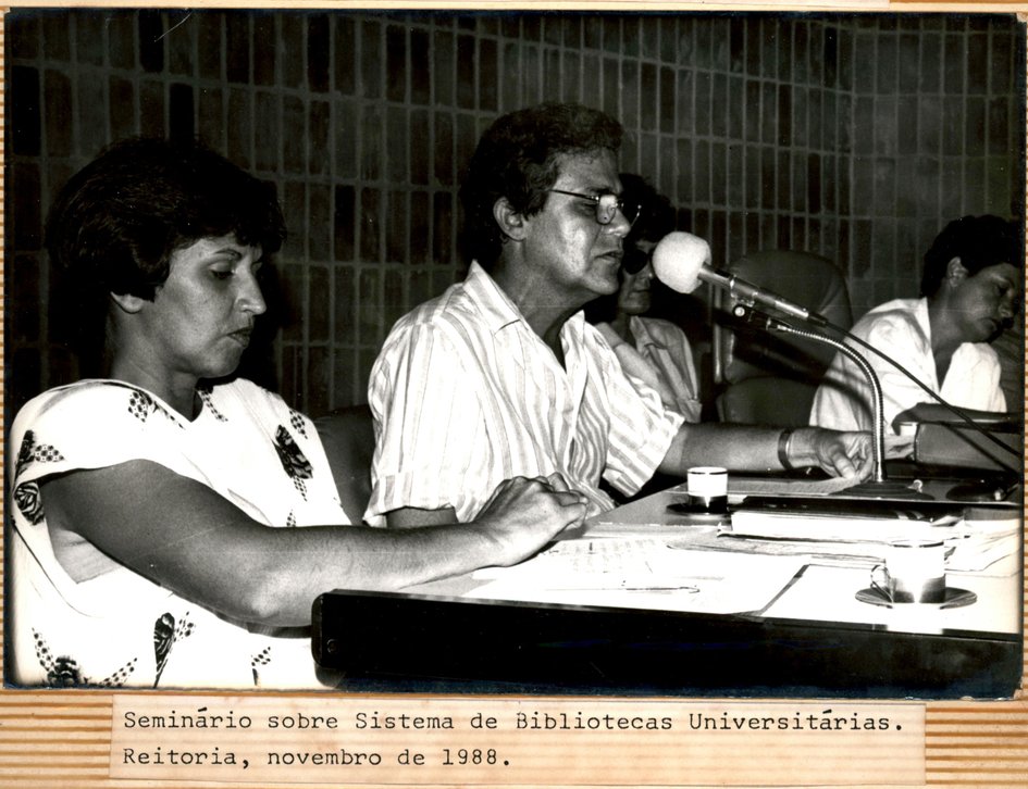 6AF49.6 \u002D 710.1 \u002D ÁLBUM VERDE RANHURA 1 \u002D EVENTOS \u002D REITORA DELZA GITAÍ