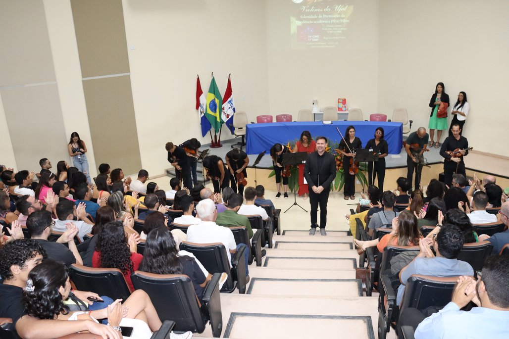 Excelência acadêmica 2025
