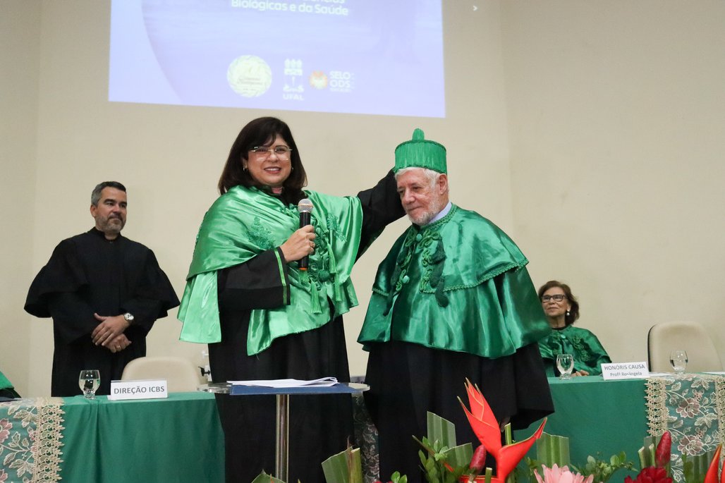 Solenidade Honoris Causa ICBS