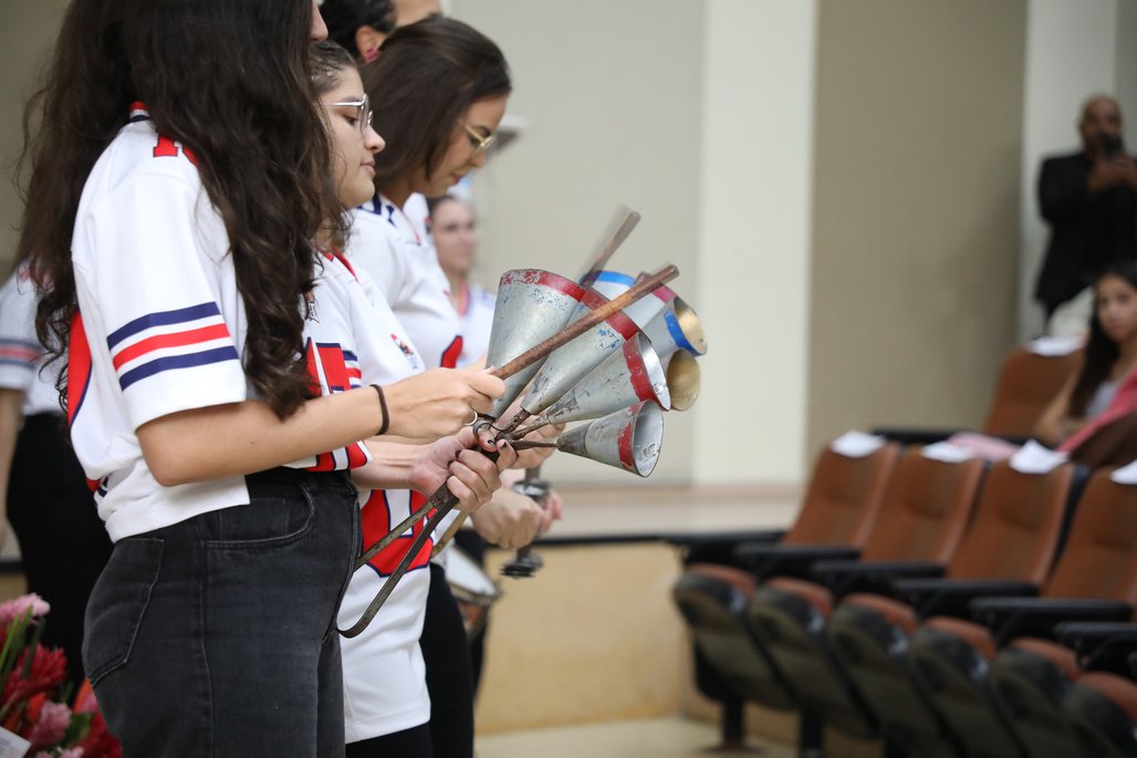 Doutor Honoris Causa \u002D Profa Cida