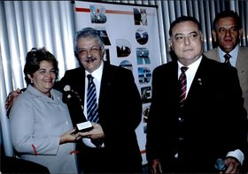 ENTREGA PADRE CICERO PARA ANA DAYSE