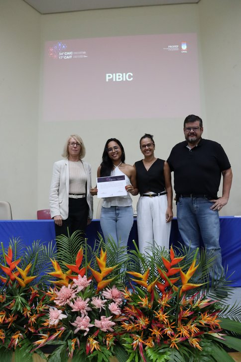 Excelência acadêmica 2025