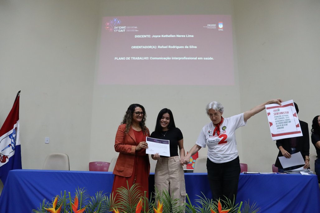 Excelência acadêmica 2025