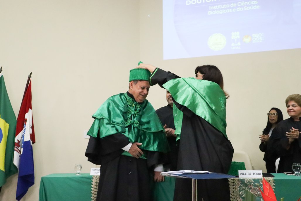 Solenidade Honoris Causa ICBS