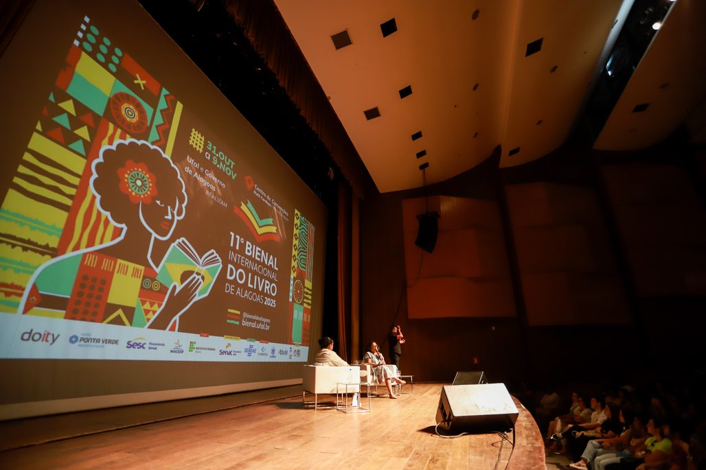 Bienal do Livro de lagoas 2025 \u002D dia 2 \u002D 01/11