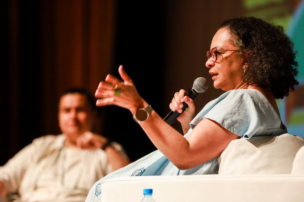 Bienal do Livro de lagoas 2025 \u002D dia 2 \u002D 01/11