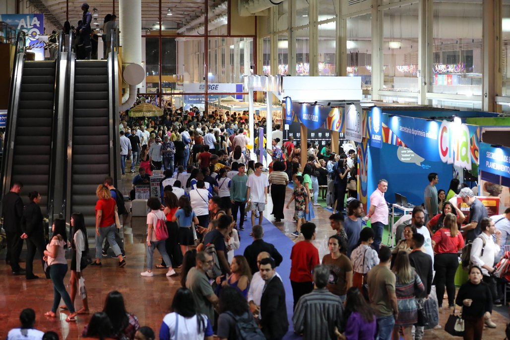 10º Bienal do Livro\u002D dia 16 de agosto