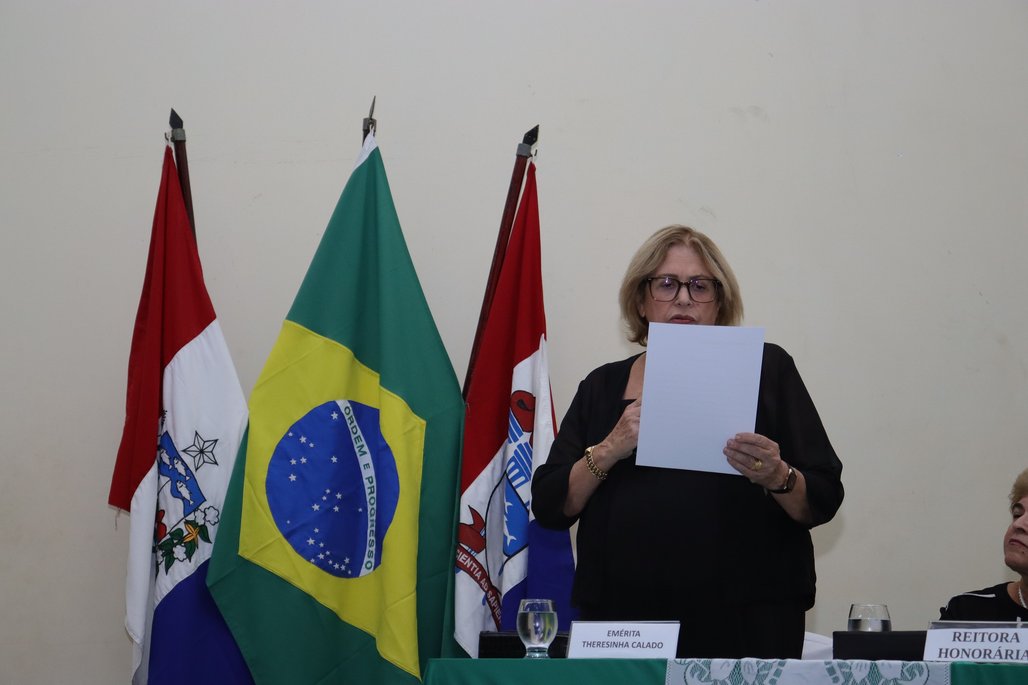 Solenidade Título Professor Emérito ICBS