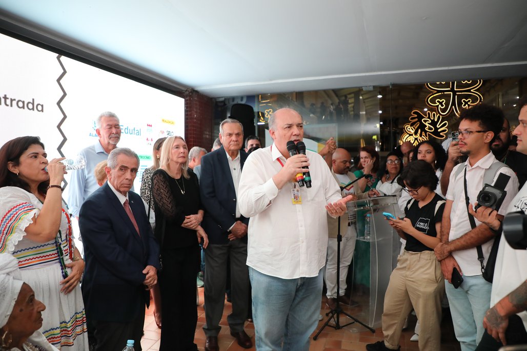 Bienal do Livro de Alagoas 2025 \u002D dia 1 \u002D 31/10