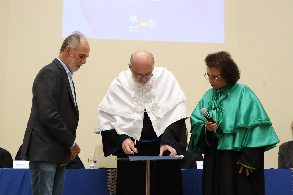 Solenidade Título Professor Emérito Instituto de Física e Química